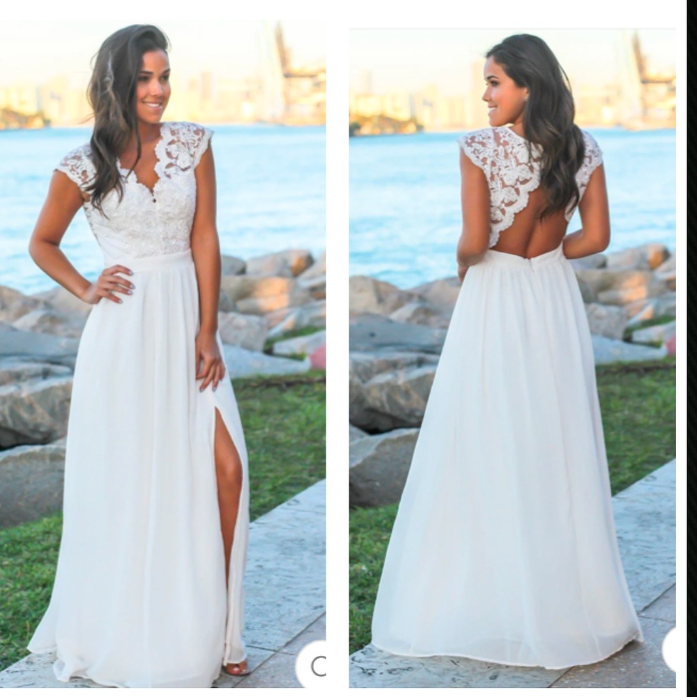 NWOT Soièblu Ivory Lace Open Back Side Slit Maxi Dress